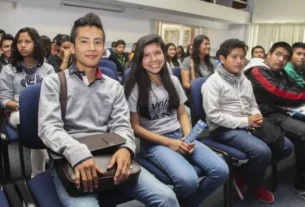 2. Visita Prepa Colón C.U UAQ KL 4 e1439931912717