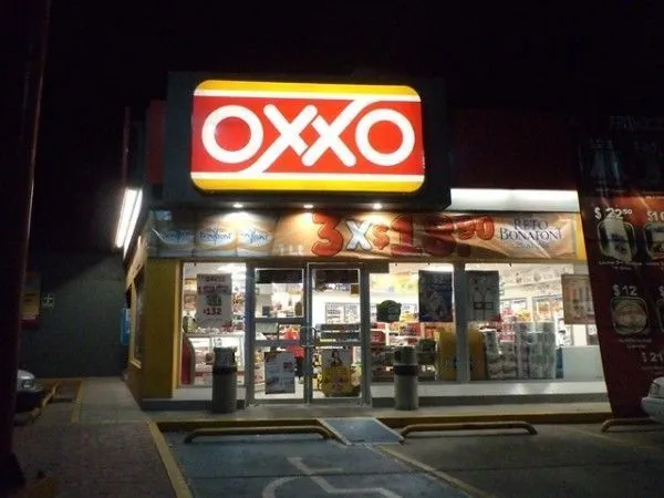 ASALTO OXXO IGNACIO T CHAVEZ Y ECUADOR 1 e1456349219489