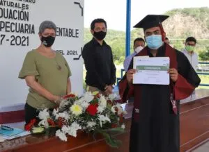 UAQ Egresan 1ª y 2ª Generación de la Licenciatura en Producción Agropecuaria Sustentable 2 UAQ Egresan 1ª y 2ª Generación de la Licenciatura en Producción Agropecuaria Sustentable