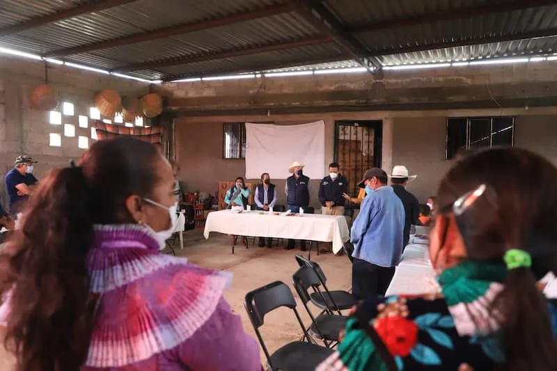 Capacita SEDEA a productores indigenas de Amealco de Bonfil 2