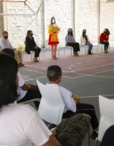 DIF Estatal reconoció a voluntarias de la UAQ por ofrecer Curso de Verano al CAS Carmelita Ballesteros 3 DIF Estatal reconocio a voluntarias de la UAQ por ofrecer Curso de Verano al CAS Carmelita Ballesteros 2