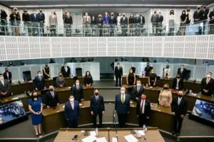 -Política-Francisco Domínguez asiste al 3er informe de actividades de la LIX legislatura del estado de QRO 2 Francisco Domínguez asiste al 3er informe de actividades de la LIX legislatura del estado de QRO