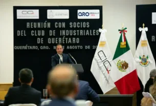 Francisco Dominguez asistio a reunion con Club de Industriales de Queretaro 1