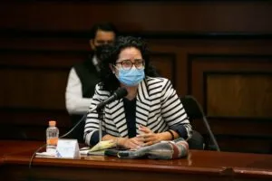 Regulacion de actividades en Estado de Queretaro ante Escenario B 2