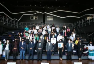 Se capacitan mas de 100 empresas turisticas de Queretaro en marketing digital innovacion y manejo emocional en periodos de crisis 2