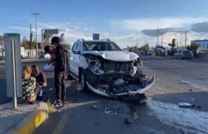 Aparatoso accidente sobre la carretera a Tequisquiapan, QRO