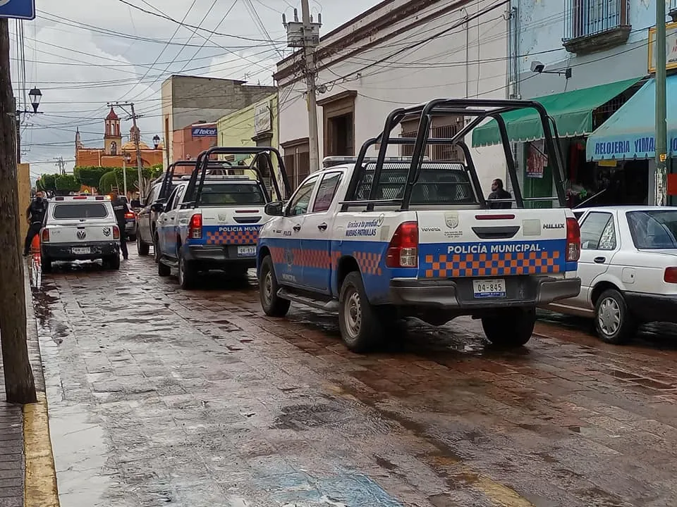 1630625978 434 Asaltan con lujo de violencia Centrica joyeria
