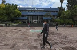 Arquitectura UAQ analiza la accesibilidad en Centro Universitario 2