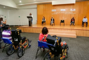 DIF Estatal realizo la ultima entrega de ayudas funcionales a municipios de QRO 3