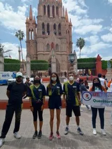 Dan el banderazo de salida a carrera Ruta de la Independencia 2