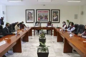 Firman convenio UAQ e Instituto Mexicano del Transporte 3 Firman convenio UAQ e Instituto Mexicano del Transporte