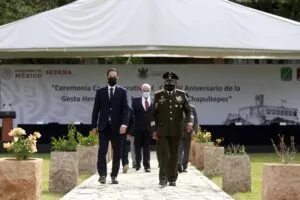 Francisco Dominguez asiste al 174 Aniversario de la Gesta Heroica de los Ninos Heroes 3