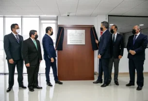 Francisco Dominguez inauguro el Centro de Conciliacion Laboral del Estado de Queretaro 2