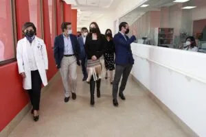 Francisco Dominguez reconoce labor del Hospital Infantil Teleton de Oncologia 1