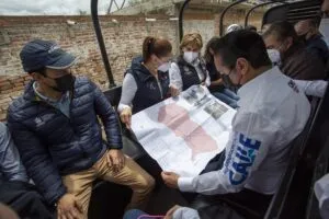 Francisco Dominguez recorrio zonas afectadas por inundaciones en Tequis 2