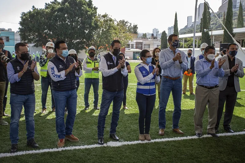 Francisco Dominguez superviso unidad deportiva La Purisima en QRO 3