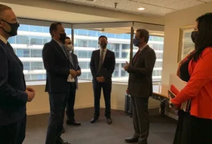Mauricio Kuri y Luis Nava comienzan su gira de trabajo por Estados Unidos 2