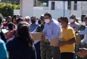 Municipio de SJR continua con los apoyos para habitantes de La Rueda 1
