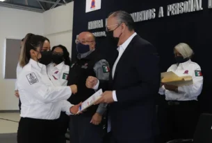 Reconocen labor de personal de Proteccion Civil del estado de QRO 2