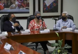 TvUAQ transmitirá videos didácticos en lenguas originarias para niños 3 TvUAQ transmitira videos didacticos en lenguas originarias para ninos 2