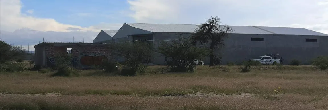 1633647703 932 Asegura GN bodega con presuntos vehiculos robados