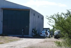 Asegura GN bodega con presuntos vehículos robados