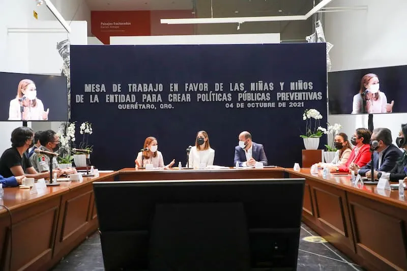 Car Herrera inicia actividades en DIF Estatal a favor de ninas y ninos de QRO