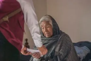 Continúa registro de adultos mayores de 65 años a Pensión Bienestar en Querétaro