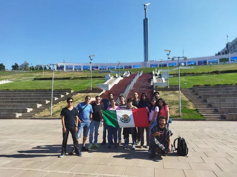 Estudiantes de la Politecnica de Santa Rosa regresan de su viaje a Rusia 2