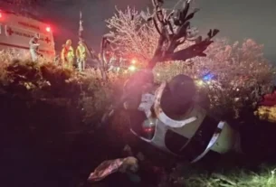 Fuerte accidente sufre familia