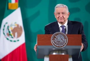 Pide AMLO sumar esfuerzos para vacunar contra COVID 19 a personas mayores de 18 al finalizar octubre 2