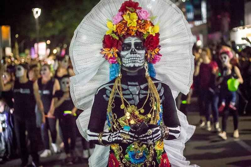 Recomendaciones para evitar contagios ante celebracion de Dia de Muertos 2