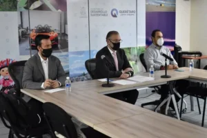 SEDESU presenta escaladora de empresas 02X México 3 SEDESU presenta escaladora de empresas 02X México