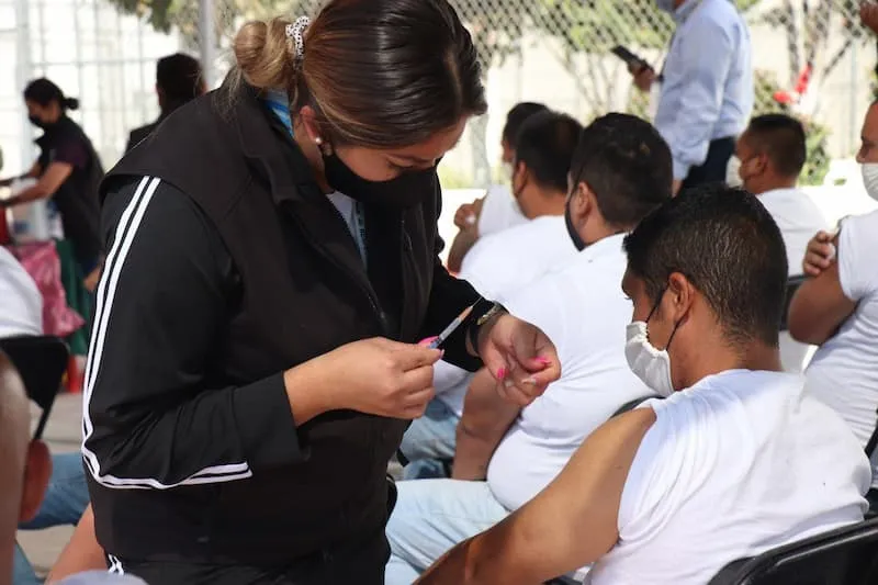 Finalizan vacunacion contra COVID 19 en centros penitenciarios del estado de Queretaro 2