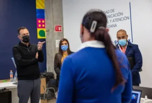 Mauricio Kuri realizo visita al Centro de Conexion y Atencion Ciudadana en Queretaro