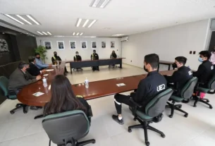Rector de la UTEQ se reunio con deportistas destacados de QRO 1
