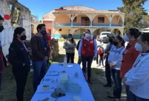 Secretaria de Salud lleva a cabo la Feria del Migrante en Amealco 2