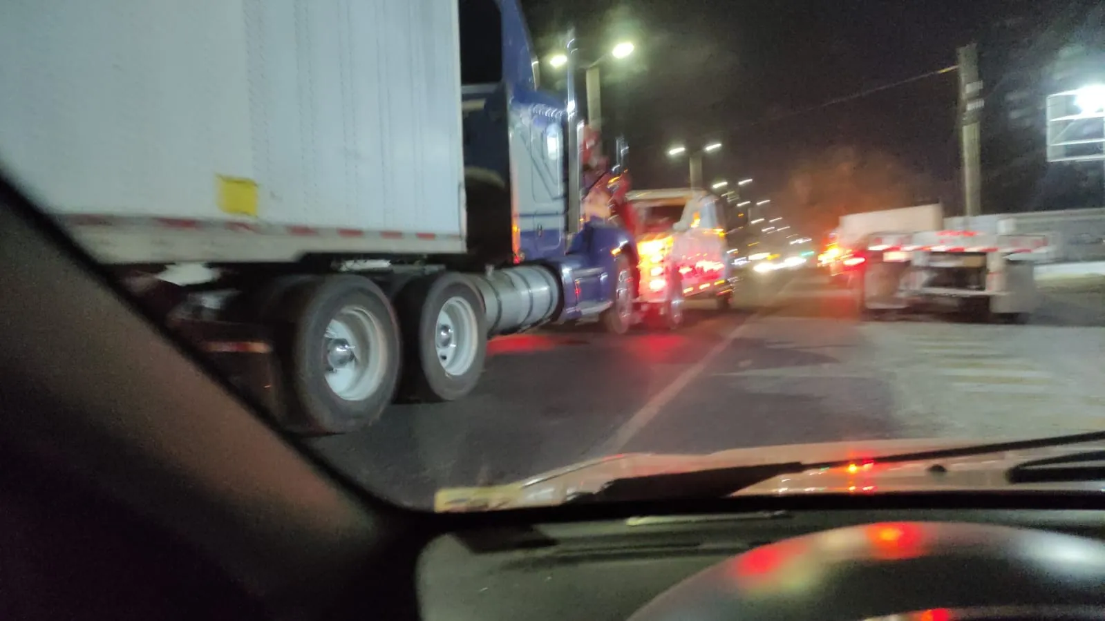 1639201070 814 Catea FGR otro predio con vehiculos supuestamente robados