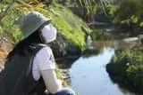 REVISAN PC Y CENAPRED CONDICIONES DEL SUELO EN LA RUEDA 5 May be an image of person, child, standing and outdoors