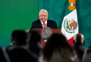 AMLO destaca incremento al salario minimo en Mexico 2