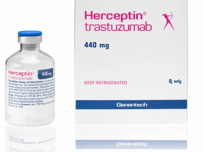 Alertan a la poblacion por venta de medicamento Herceptin falso