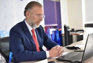 Apuesta SEDESU en la internacionalizacion de PyMEs queretanas 2