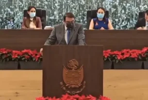 Diputado Memo Vega anuncio aprobacion de desincorporacion de terreno a favor de Bomberos de San Juan del Rio 2