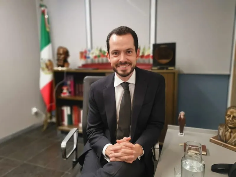 Diputado Paul Ospital pide aprovechar rehabilitacion de escuelas en Queretaro para hacerlas 100 incluyentes