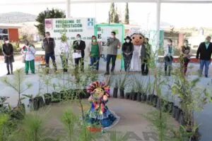 Diputado Ricardo Astudillo donará 4 mil árboles para programa Guardianes Ecológicos de Huimilpan