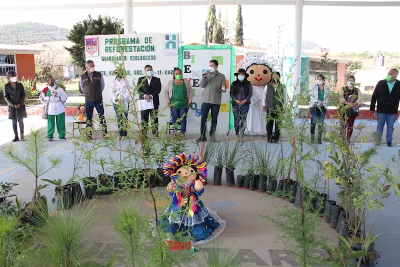 Diputado Ricardo Astudillo donara 4 mil arboles para programa Guardianes Ecologicos de Huimilpan 2