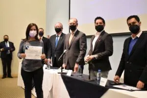 SEDESU entregó reconocimientos a empresas de Querétaro que participaron en la Expo de China