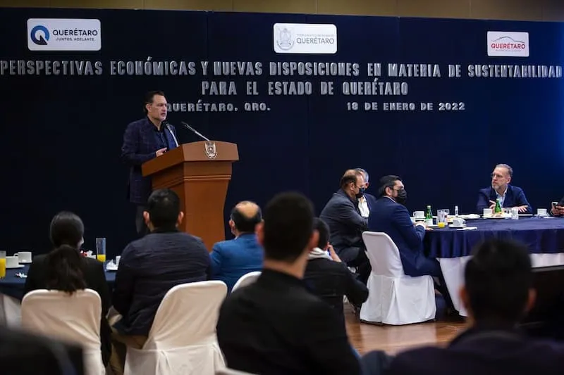 En Queretaro se impulsara al sector automotriz Mauricio Kuri 1