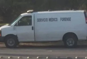 Encuentran a persona sin vida dentro de su vehículo