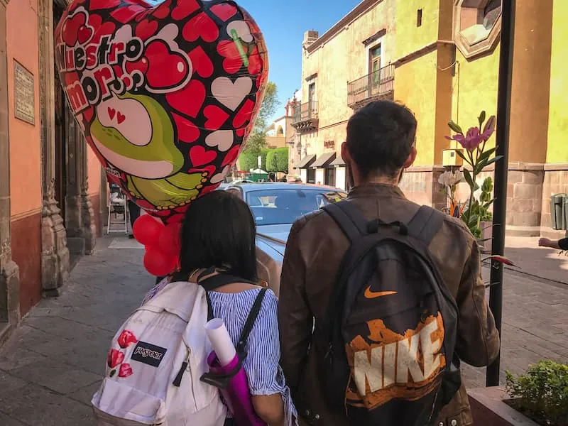 Llaman a reforzar medidas y evitar contagios ante festejos del Dia de San Valentin 1